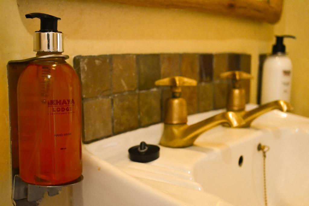 Ikhaya Lodge Fokváros Kültér fotó