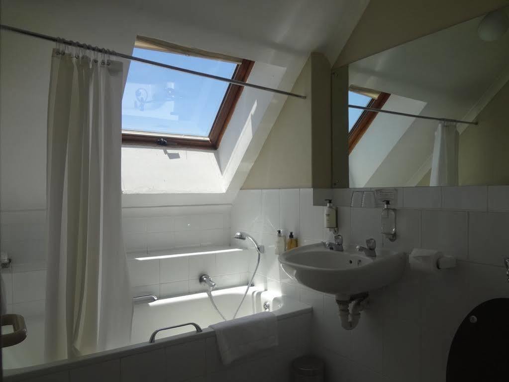 Ikhaya Lodge Fokváros Kültér fotó