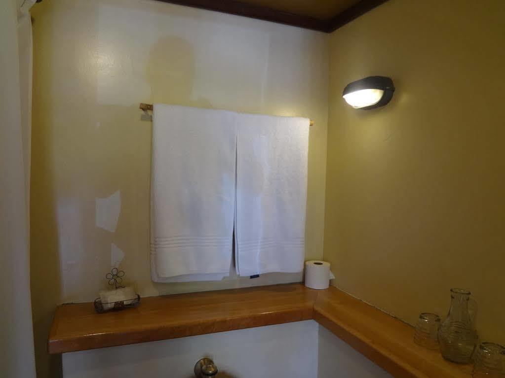 Ikhaya Lodge Fokváros Kültér fotó