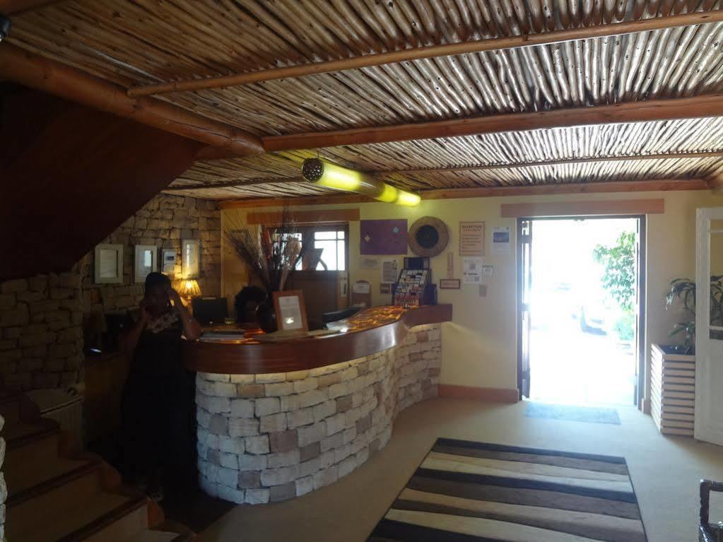 Ikhaya Lodge Fokváros Kültér fotó